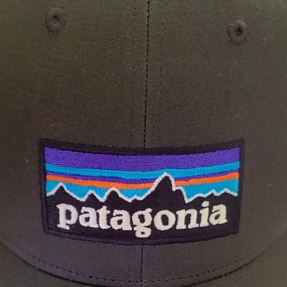 PATAGONIA Lo Pro Logo Trucker Hat Unisex Sustainable Adjustable Baseball Cap NWT - Picture 4 of 6